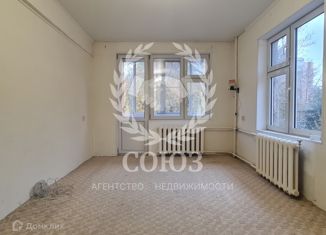 Продам 2-комнатную квартиру, 41 м2, Калуга, Знаменская улица, 2А