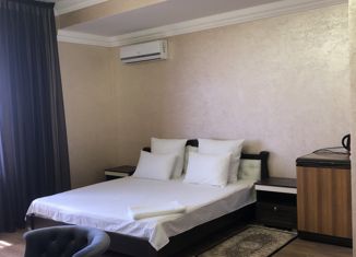 Аренда дома, 60 м2, Евпатория, улица Дмитрия Ульянова, 52