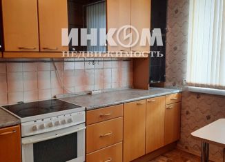 Сдам 2-ком. квартиру, 55 м2, Москва, улица Менжинского, 38к1, метро Свиблово