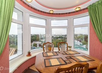 Сдаю 4-комнатную квартиру, 150 м2, Владимирская область, улица Сакко и Ванцетти, 23