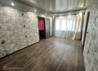 Продажа 2-комнатной квартиры, 42.8 м2, Березники, улица Ломоносова, 84