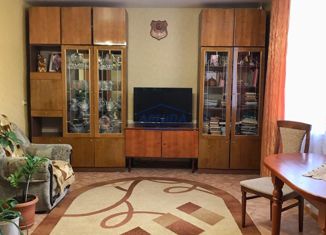 Четырехкомнатная квартира на продажу, 79.3 м2, Семёнов, Заводская улица, 50