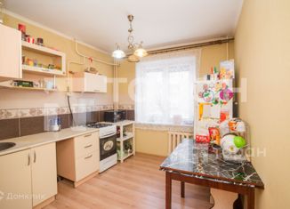 Продается двухкомнатная квартира, 66.9 м2, Челябинск, улица Стахановцев, 120А