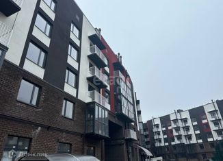 Продается 1-ком. квартира, 37 м2, Михайловск, улица Ленина, 1