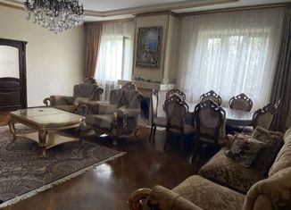 Продаю дом, 130 м2, Нальчик, улица Крупской, район Затишье