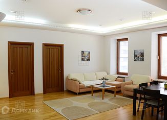 Сдаю в аренду трехкомнатную квартиру, 120 м2, Москва, Васильевская улица, 15, Васильевская улица