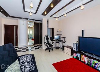 Продам 2-ком. квартиру, 58.1 м2, Новосибирск, метро Октябрьская, улица Лескова, 15