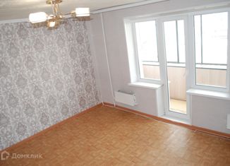 Продается 2-ком. квартира, 54.3 м2, Челябинская область, Фабричная улица, 2
