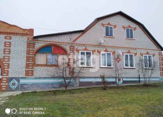 Продам дом, 168.3 м2, поселок городского типа Уразово, улица Надежды Курченко