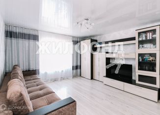 Двухкомнатная квартира на продажу, 43.7 м2, Новосибирск, 1-я Чулымская улица, 36, 1-я Чулымская улица