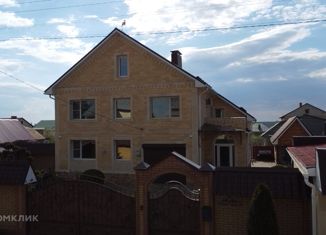 Продается дом, 260 м2, село Новоживотинное, улица Газовиков, 10