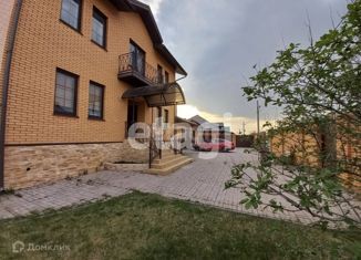 Сдача в аренду дома, 330 м2, Казань, Советский район, улица Саф