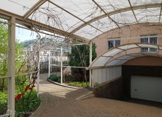 Продаю дом, 250 м2, Краснодар, Топольковый переулок, 3/1, Топольковый переулок