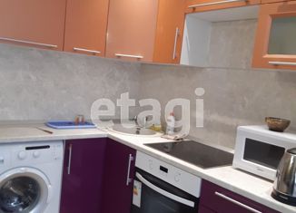 Сдается в аренду однокомнатная квартира, 32 м2, Ялуторовск, улица Новикова, 22