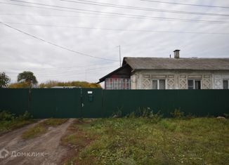 Продаю трехкомнатную квартиру, 69 м2, село Дубки, улица Новосёлов, 14