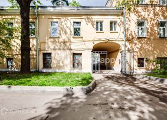 Продам 3-комнатную квартиру, 106 м2, Москва, Покровский бульвар, 18/15с6, метро Чкаловская