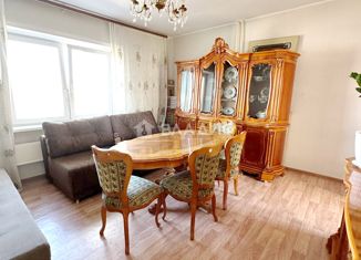 Продам 2-комнатную квартиру, 44 м2, Иркутск, улица Красных Мадьяр, 80
