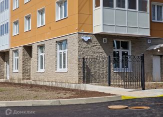 Продажа 3-комнатной квартиры, 82.6 м2, Санкт-Петербург, улица Кустодиева, 3к2, ЖК Поэт