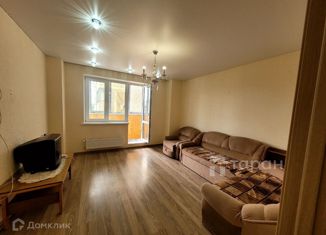 Сдаю 1-ком. квартиру, 43 м2, Челябинск, улица Татищева, 264, ЖК Ньютон