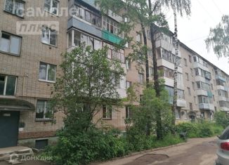Двухкомнатная квартира на продажу, 47.9 м2, Смоленск, улица Рыленкова, 13, Промышленный район