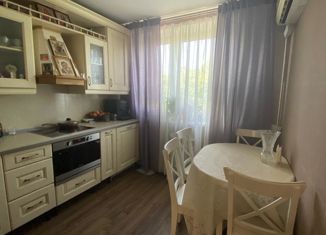 Продажа 3-ком. квартиры, 79.5 м2, Москва, Батюнинская улица, 14, Батюнинская улица