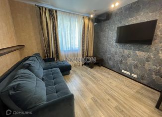 Продаю 2-комнатную квартиру, 48 м2, Конаково, Учебная улица, 1А