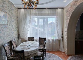 Продам дом, 240 м2, село Макаровка, Ленинградская улица, 32