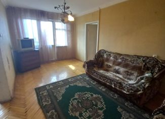 Продажа 2-комнатной квартиры, 48 м2, Нальчик, улица Мальбахова, 28, район Богданка