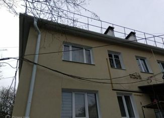Продается 2-ком. квартира, 30.3 м2, Симферополь, улица Глухова, 26, Железнодорожный район