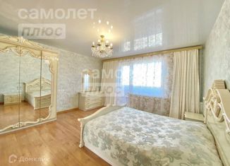 Продам 4-комнатную квартиру, 93.5 м2, Хабаровский край, проспект Победы, 33к2