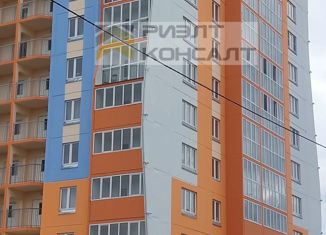 Продам 2-комнатную квартиру, 69 м2, Омск, улица Леонида Маслова, 3, ЖК Регата