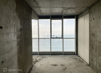 Продается 4-комнатная квартира, 151.8 м2, Геленджик, улица Шмидта, 3