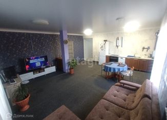 Продается дом, 180 м2, деревня Быстрая