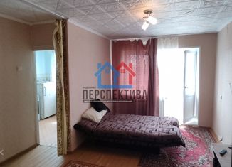 Продаю 1-ком. квартиру, 27.5 м2, Тобольск, улица Гагарина, 4