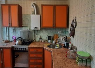 Продаю однокомнатную квартиру, 32.4 м2, Нижний Новгород, улица Веденяпина, 18, метро Парк Культуры