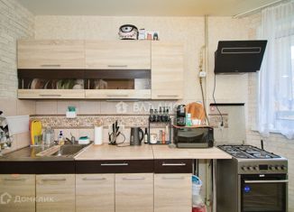 Продам 1-ком. квартиру, 38 м2, Владимир, Славная улица, 4