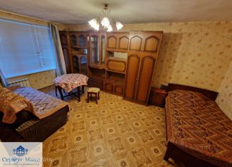 Сдаю 1-комнатную квартиру, 32 м2, Москва, Гвардейская улица, 7к2, Гвардейская улица