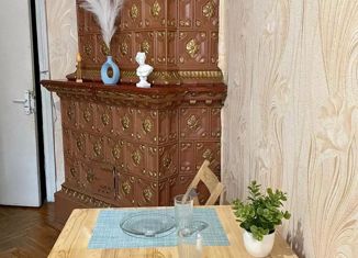 Сдаю в аренду комнату, 112 м2, Санкт-Петербург, Суворовский проспект, 47, метро Маяковская