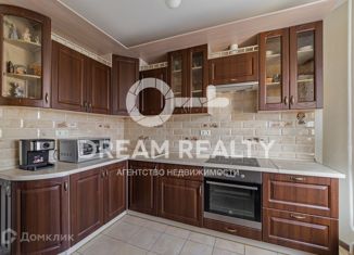 Продам 2-комнатную квартиру, 51.4 м2, Москва, проспект Защитников Москвы, проспект Защитников Москвы, 12