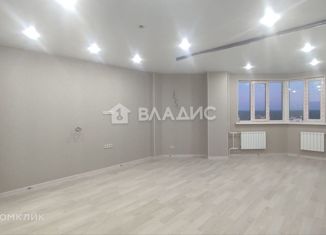 Продается однокомнатная квартира, 61.2 м2, Владимир, Славная улица, 8