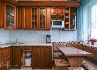 3-комнатная квартира на продажу, 57.2 м2, Новосибирск, Чемская улица, 14, Чемская улица