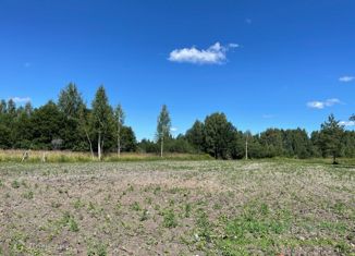 Участок на продажу, 30 сот., деревня Крутцы, Приозёрная улица