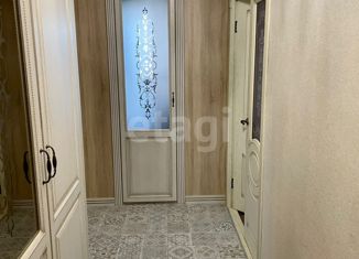 Продаю 2-ком. квартиру, 58 м2, Омск, улица Яковлева, 162