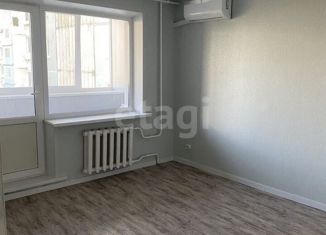 Продам 1-ком. квартиру, 32 м2, Самара, улица Аминева, 21, метро Советская