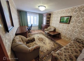 Продается 2-комнатная квартира, 51.6 м2, Санкт-Петербург, Парковая улица, 3