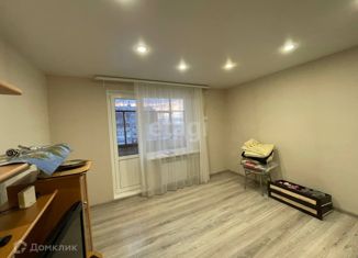 Продам 2-ком. квартиру, 50.1 м2, деревня Климовское, деревня Климовское, 15