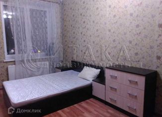 Сдам 1-комнатную квартиру, 39 м2, Санкт-Петербург, улица Дыбенко, 11к3, улица Дыбенко