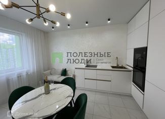 Продажа трехкомнатной квартиры, 78.3 м2, Орёл, ЖК Московский парк, улица Космонавтов, 48к2