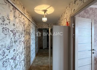 Сдается трехкомнатная квартира, 67.2 м2, Сыктывкар, улица Малышева, 12, район Орбита