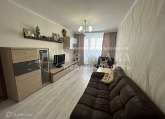 Продается трехкомнатная квартира, 67.7 м2, Кемерово, Молодёжный проспект, 12Б